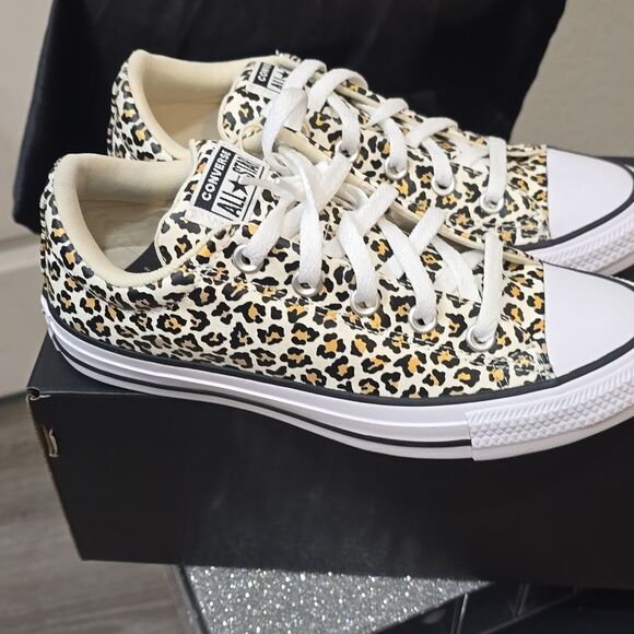 Converse Street Low Top Cheetah Sneakers - Picture 11 of 12
